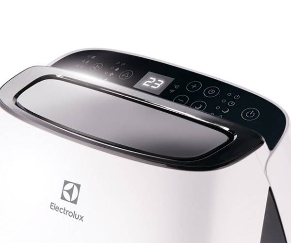 Мобильный кондиционер Electrolux EACM-13 HR/N3. Фото 3 Мобильный кондиционер Electrolux EACM-13 HR/N3. Фото 3