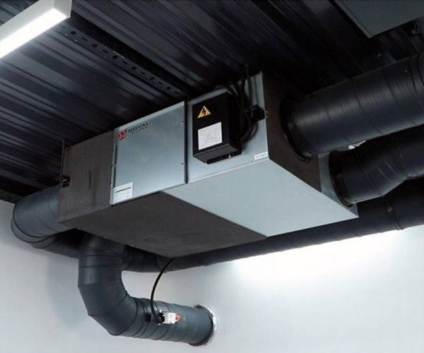 Приточно-вытяжная установка Royal Clima RCS-1250-U. Фото 2 Приточно-вытяжная установка Royal Clima RCS-1250-U. Фото 2